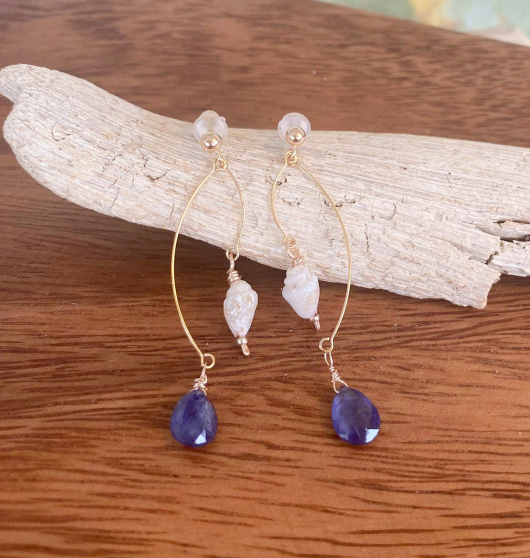 ニイハウシェル　モミ&サファイア　スウィングピアス