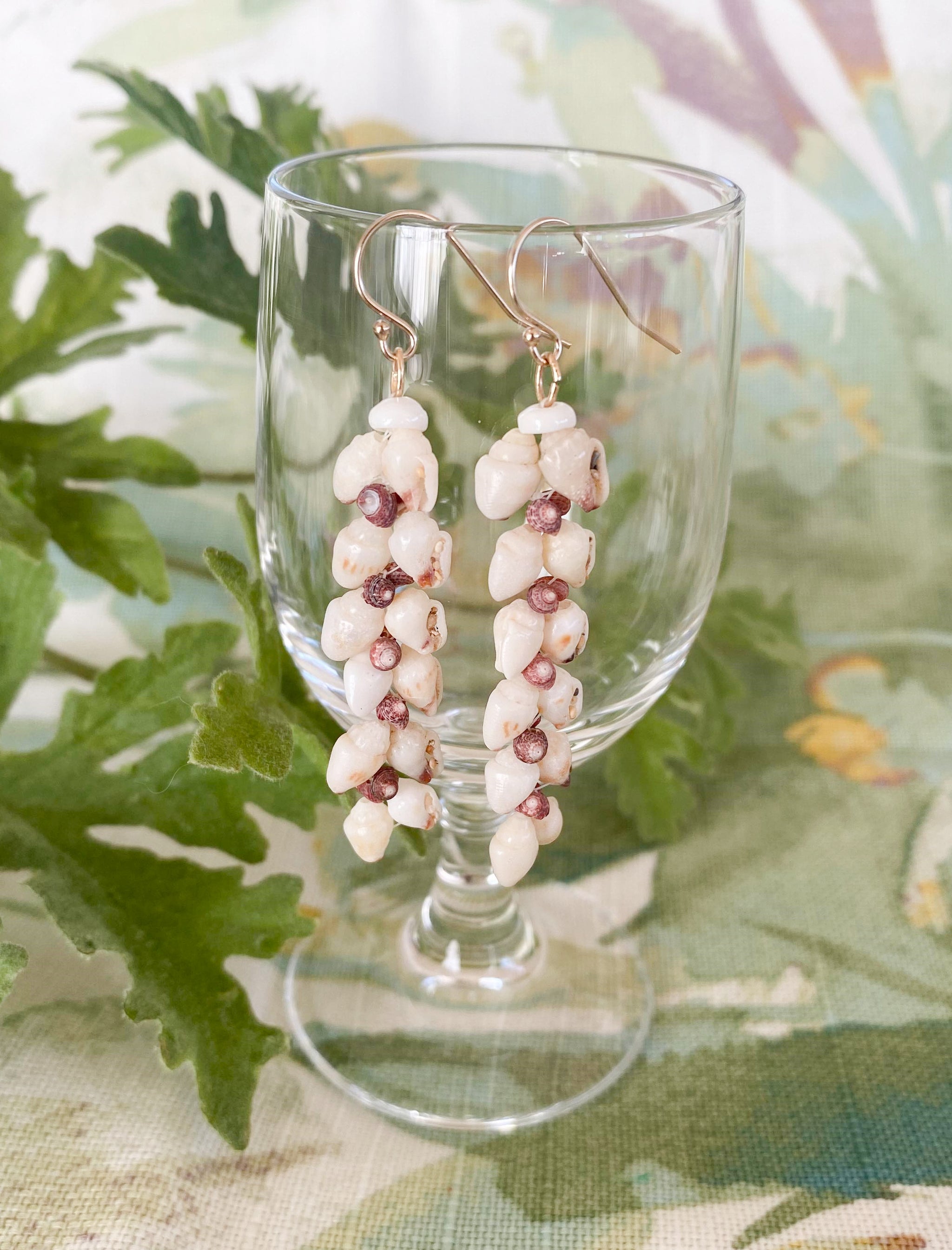 ニイハウシェルモミ３連レイ90cm Niihau Shells lei ハワイ ニイハウシェルモミ3連レイ90cm Niihau Shells lei ハワイ